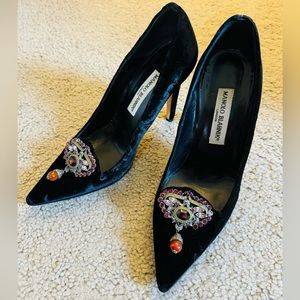 Manolo Blahnik vintage velour pump IT37 black velvet 3.5in